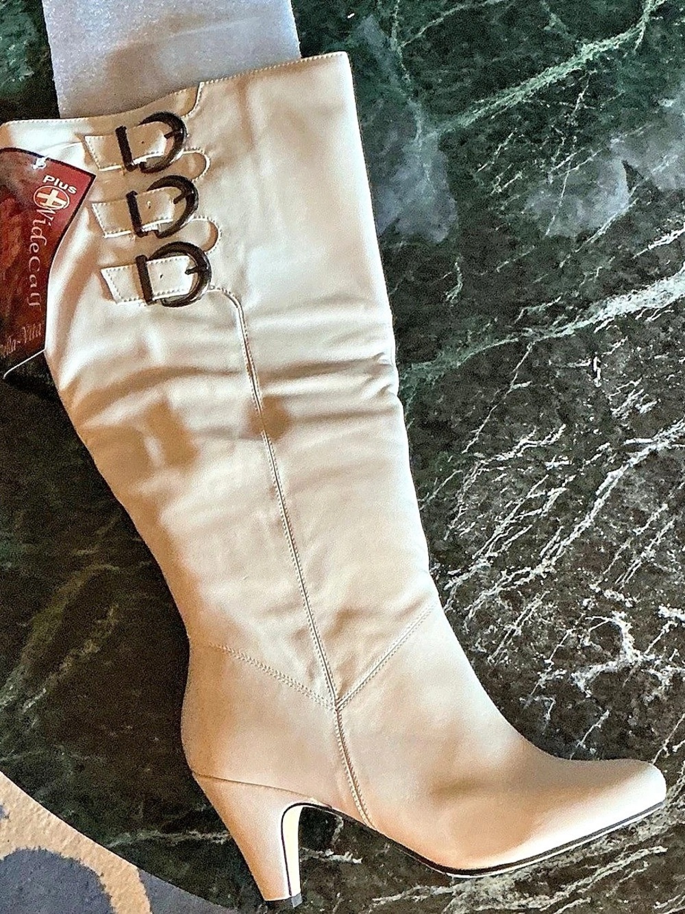 Bella Vita Transit II Plus Wide Calf Boots White US 7 WW **New**